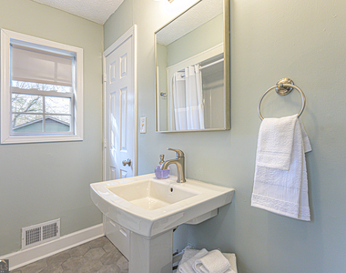 196 Etowah Drive - Photo Thumbnail 23