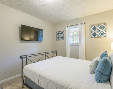 196 Etowah Drive - Photo Thumbnail 21