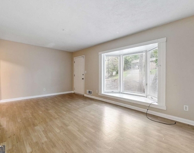 5786 Deerfield Trail - Photo Thumbnail 5