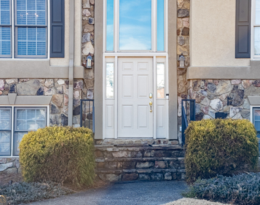 530 Waterford Drive - Photo Thumbnail 35