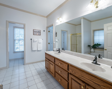 530 Waterford Drive - Photo Thumbnail 20