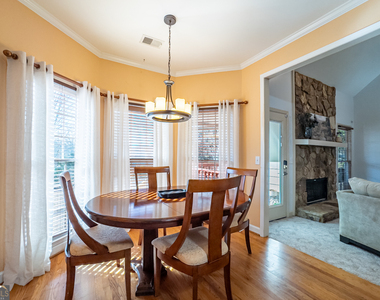 530 Waterford Drive - Photo Thumbnail 10