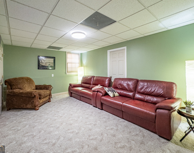 530 Waterford Drive - Photo Thumbnail 23
