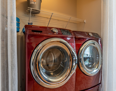 106 Middlebrook Drive - Photo Thumbnail 10