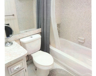 4411 Nw 16 - Photo Thumbnail 9