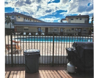4411 Nw 16 - Photo Thumbnail 6