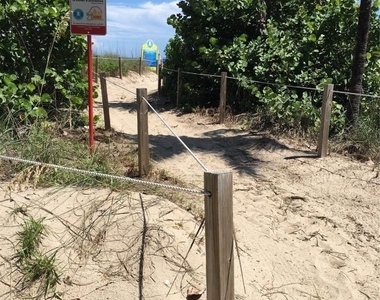 4565 N Ocean Drive - Photo Thumbnail 14