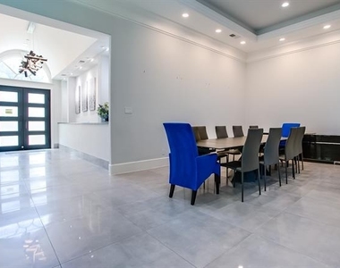 6319 Turner Way - Photo Thumbnail 10