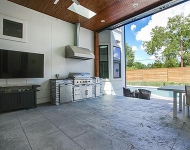 6319 Turner Way - Photo Thumbnail 31