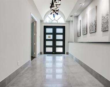6319 Turner Way - Photo Thumbnail 11