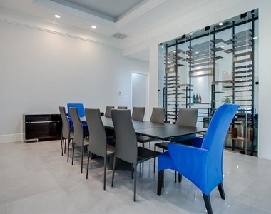 6319 Turner Way - Photo Thumbnail 9