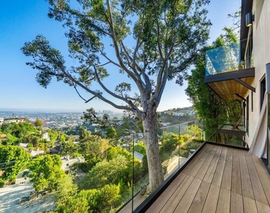 8800 Hollywood Boulevard - Photo Thumbnail 53