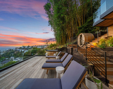 8800 Hollywood Boulevard - Photo Thumbnail 7
