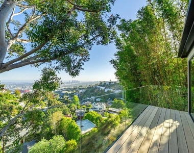 8800 Hollywood Boulevard - Photo Thumbnail 34