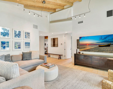 28775 Sea Ranch Way - Photo Thumbnail 10
