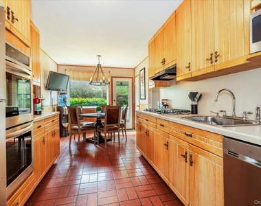 77 Tioga Avenue - Photo Thumbnail 7