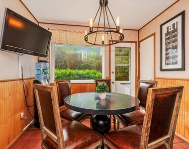 77 Tioga Avenue - Photo Thumbnail 9