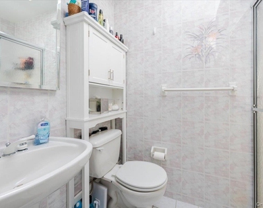 77 Tioga Avenue - Photo Thumbnail 13