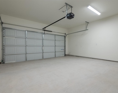 2116 Whistling Duck Dr - Photo Thumbnail 6