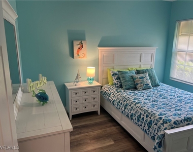 9320 Water Lily Court - Photo Thumbnail 17