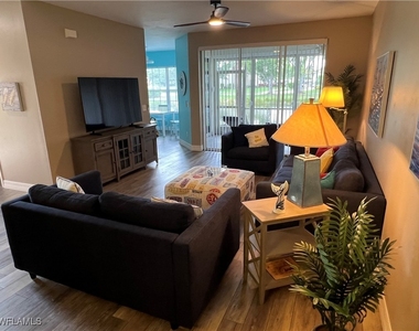 9320 Water Lily Court - Photo Thumbnail 5