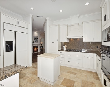 6501 Crown Colony Place - Photo Thumbnail 13