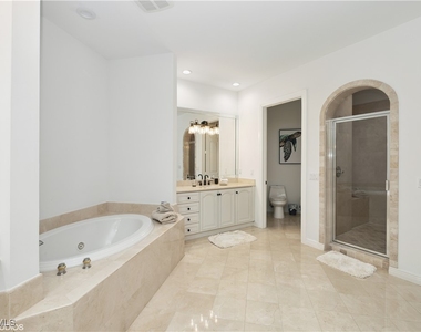 6501 Crown Colony Place - Photo Thumbnail 23
