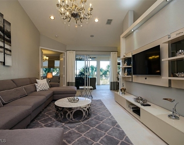 4650 Hawks Nest Way - Photo Thumbnail 10