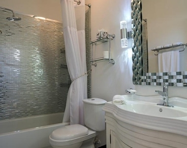 4650 Hawks Nest Way - Photo Thumbnail 9