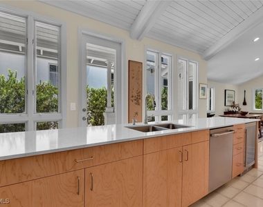 223 11th Avenue S - Photo Thumbnail 13