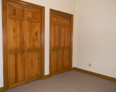 2315 Strand - Photo Thumbnail 7