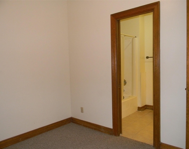 2315 Strand - Photo Thumbnail 8