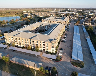 7204 Town Center Boulevard - Photo Thumbnail 2