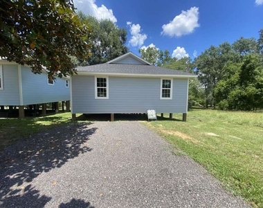 283 Wood Fern Drive - Photo Thumbnail 3