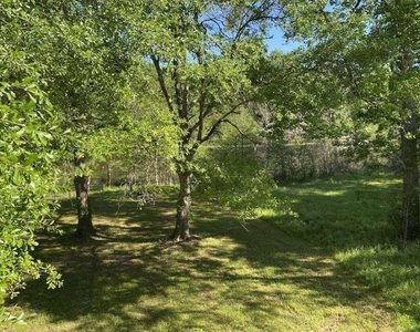283 Wood Fern Drive - Photo Thumbnail 13