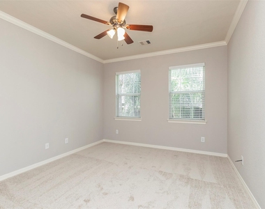10126 Holly Chase Drive - Photo Thumbnail 34