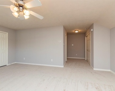 10126 Holly Chase Drive - Photo Thumbnail 42