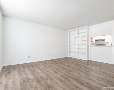 4645 Wild Indigo Street - Photo Thumbnail 6