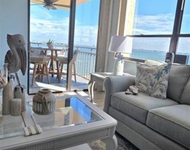 6177 Sun Boulevard - Photo Thumbnail 24