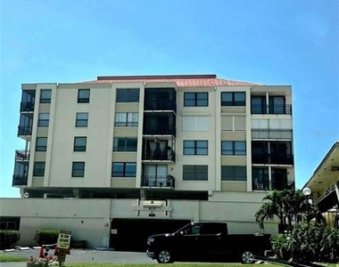 6177 Sun Boulevard - Photo Thumbnail 29