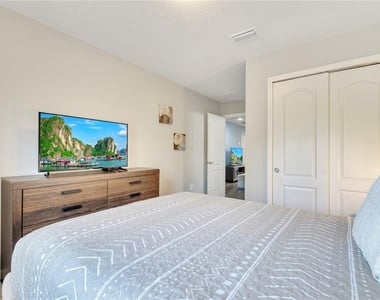 8827 Geneve Court - Photo Thumbnail 44