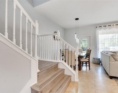 8827 Geneve Court - Photo Thumbnail 28