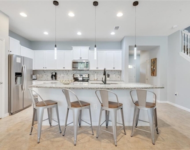 8827 Geneve Court - Photo Thumbnail 22