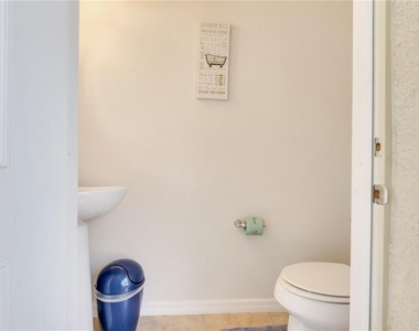 8827 Geneve Court - Photo Thumbnail 54