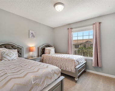 8827 Geneve Court - Photo Thumbnail 49