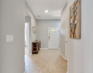 8827 Geneve Court - Photo Thumbnail 11