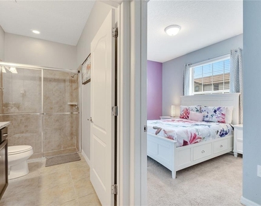 8827 Geneve Court - Photo Thumbnail 7