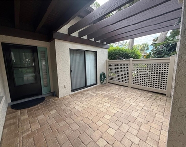 3102 Windrush Bourne - Photo Thumbnail 1