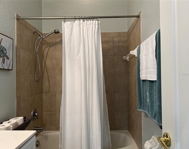 3653 Lakewood Boulevard - Photo Thumbnail 32