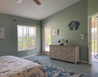3653 Lakewood Boulevard - Photo Thumbnail 22